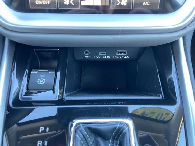 Used 2024 Subaru Outback Limited image 30