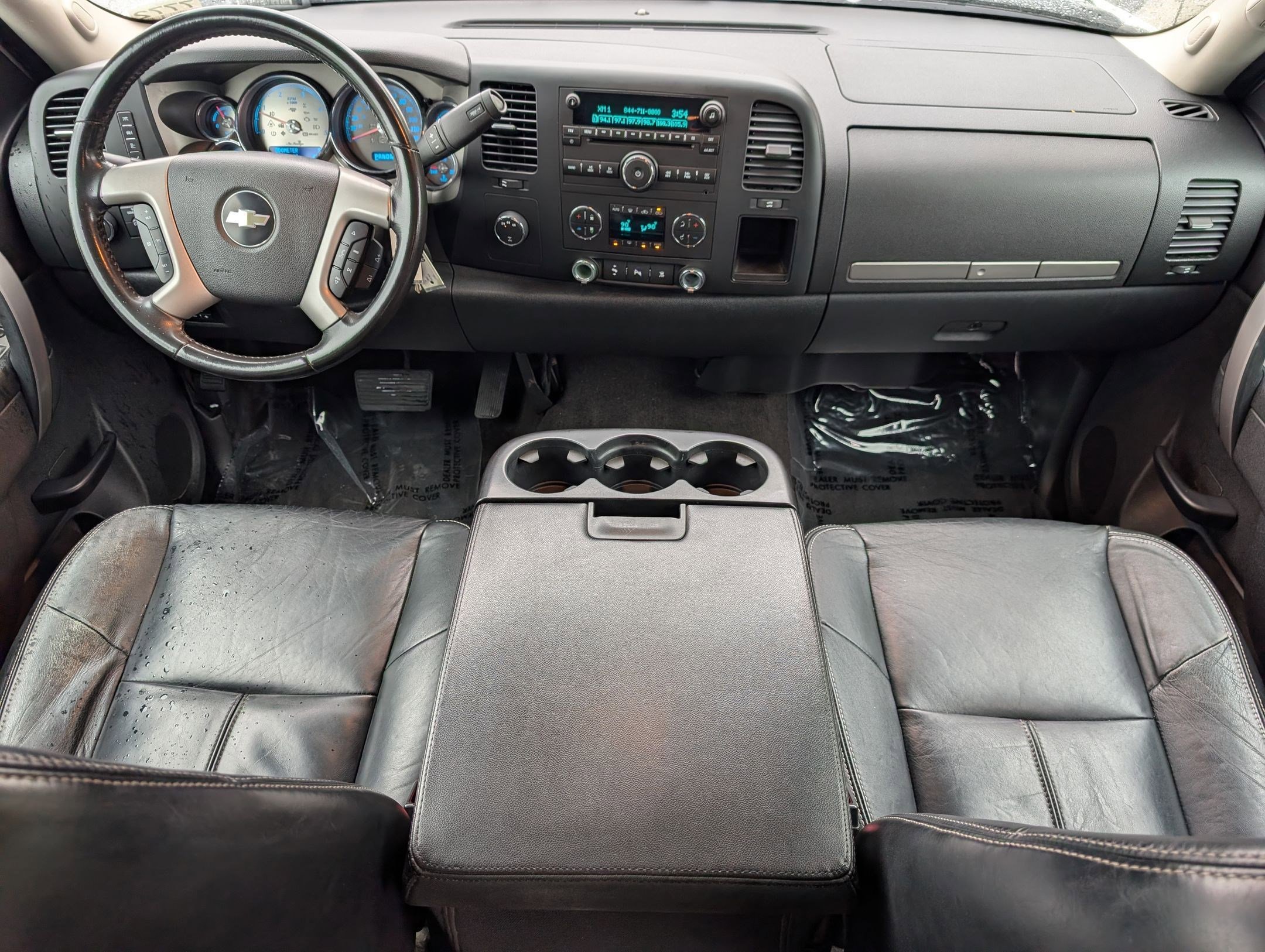 Used 2010 Chevrolet Silverado 2500 LT w/ Interior Plus Package AWD/4WD image 24
