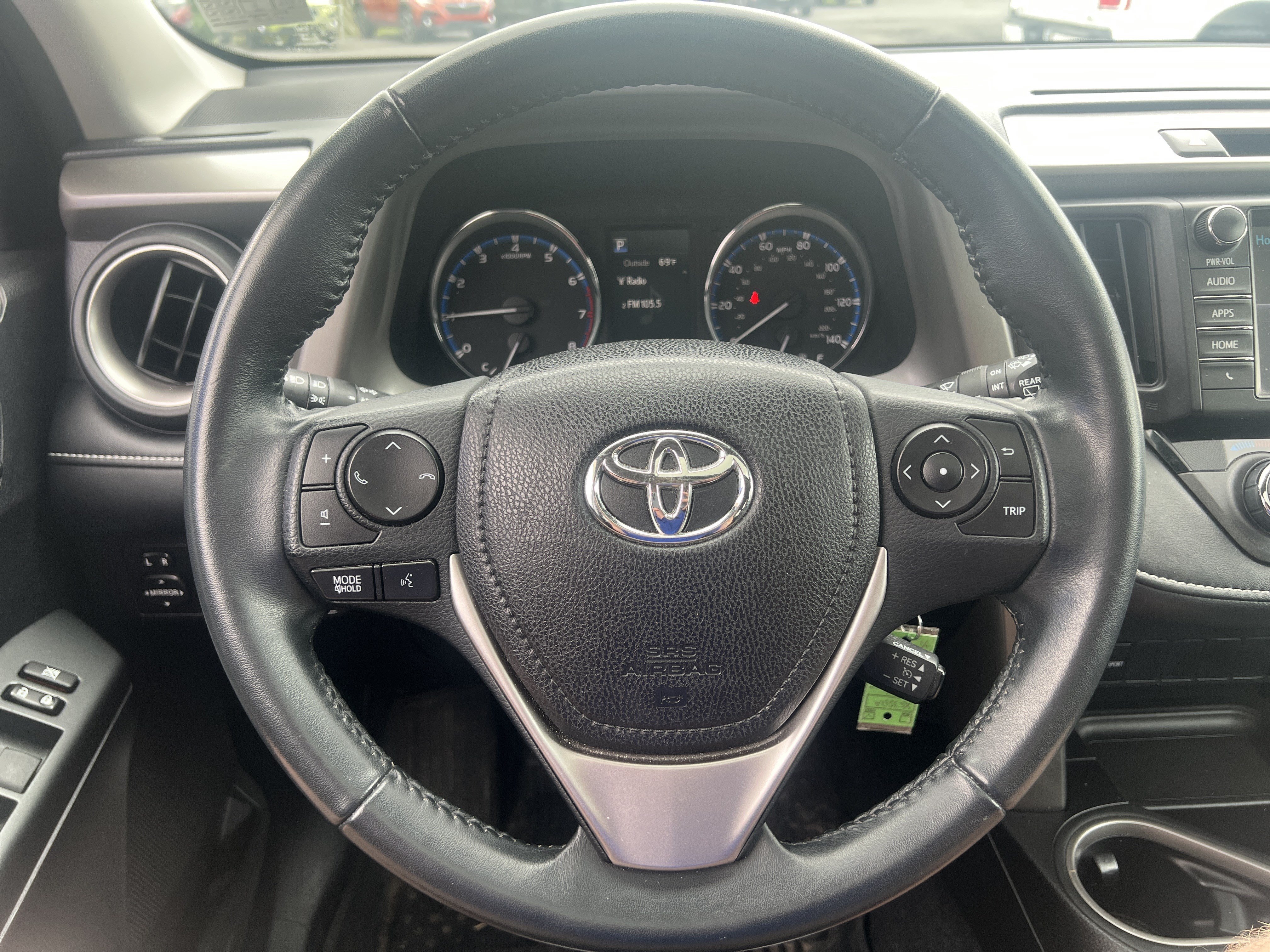 Used 2016 Toyota RAV4 XLE w/ Protection Package AWD/4WD image 17