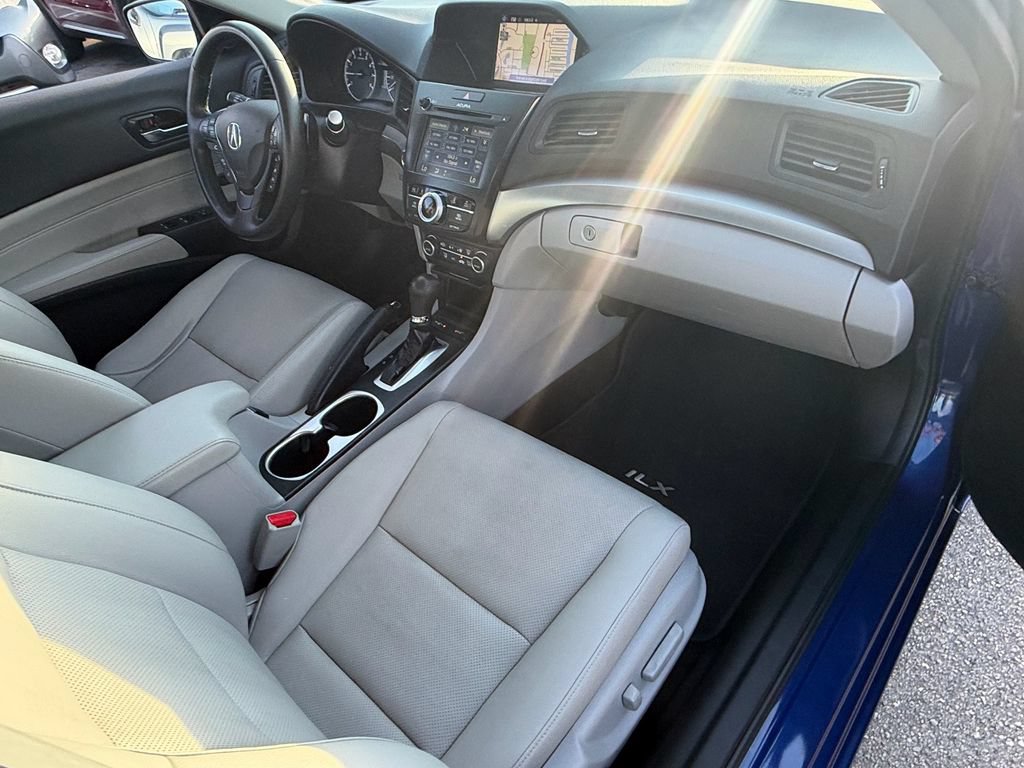 Used 2016 Acura ILX FWD image 17