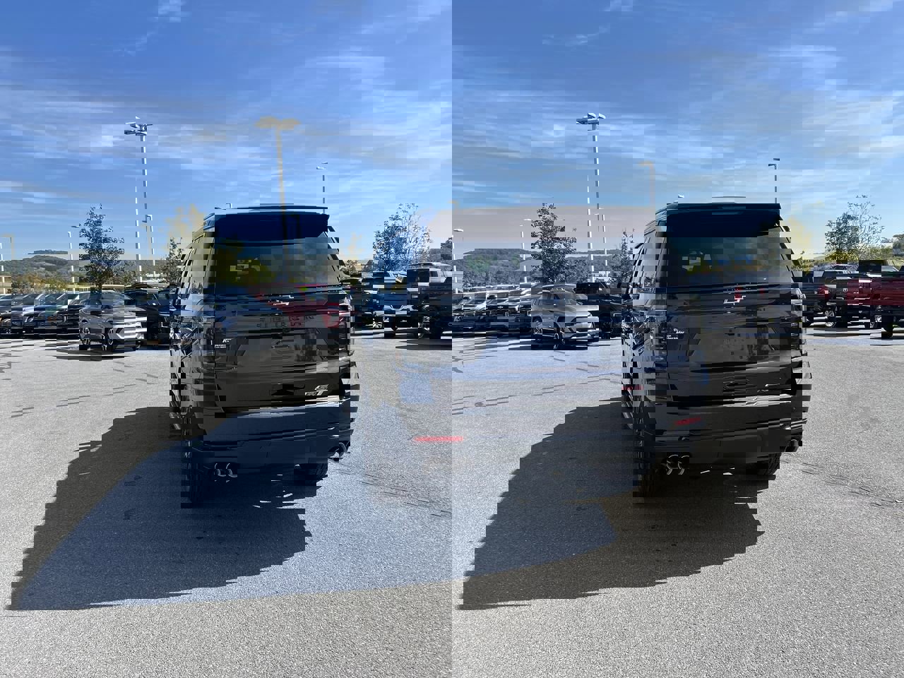 New 2026 Chevrolet Suburban RST image 5