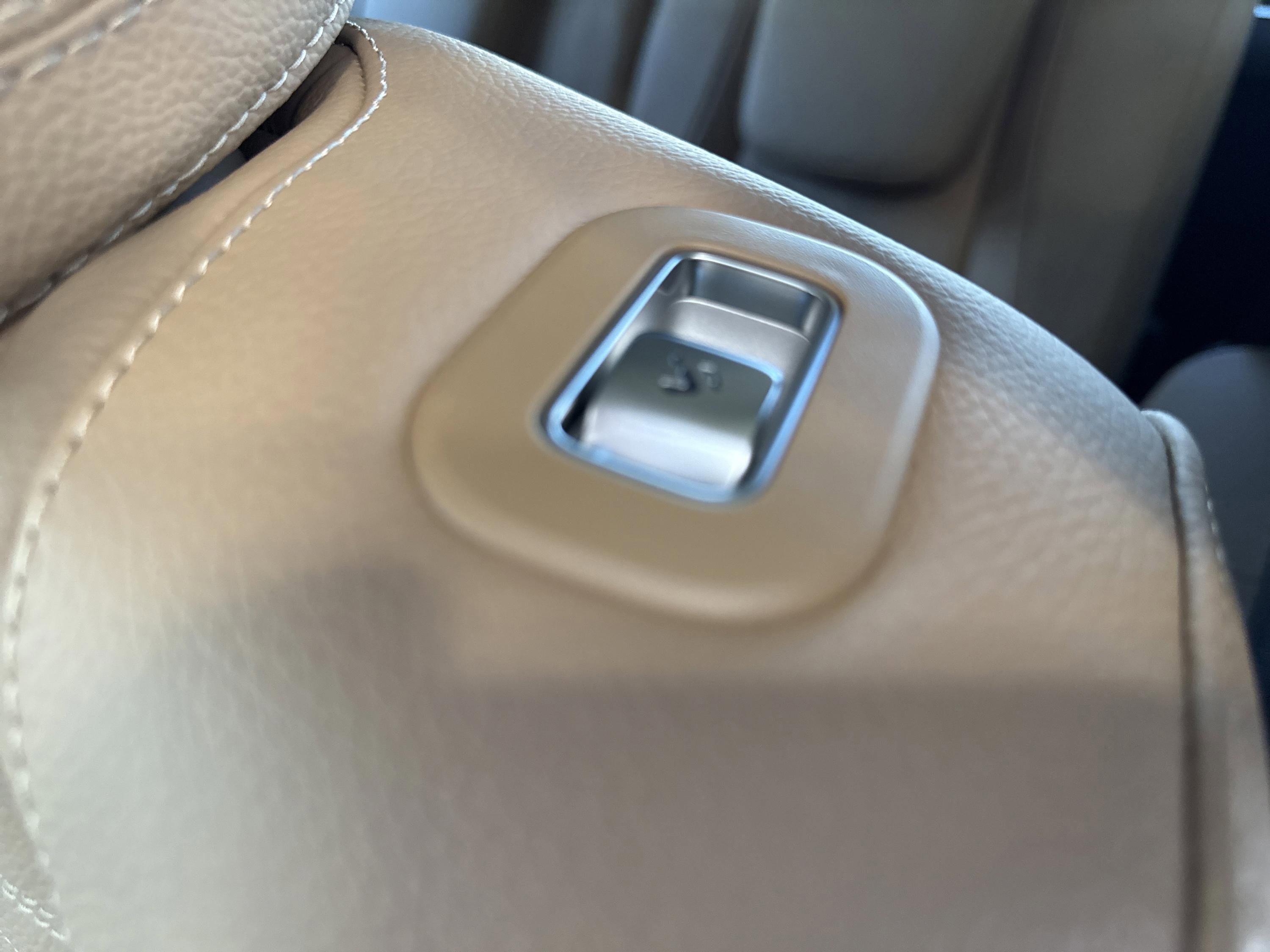 Certified 2026 Mercedes-Benz GLS 450 GLS 450 image 34