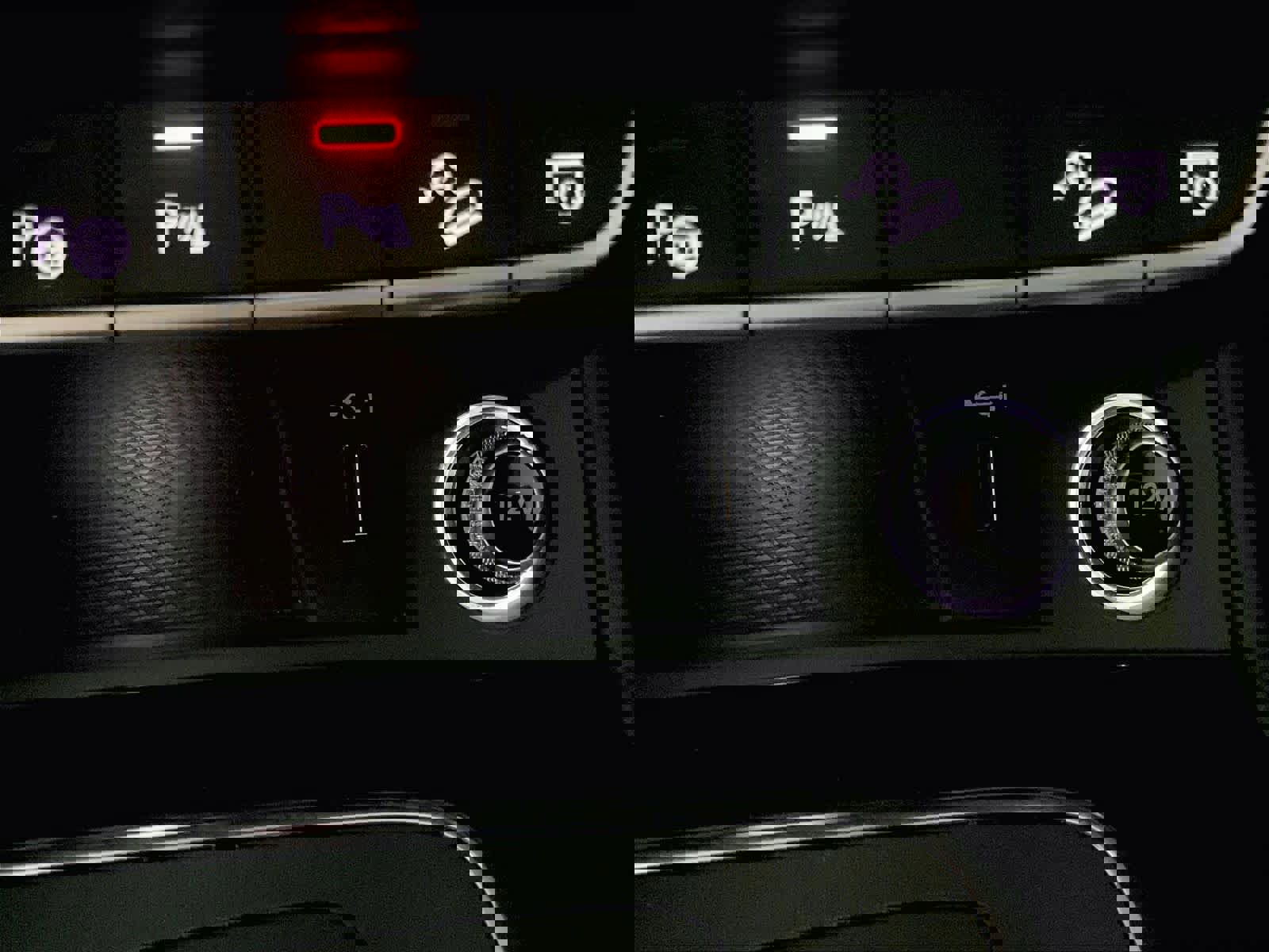 Used 2020 Audi Q5 Prestige w/ Prestige Package image 33