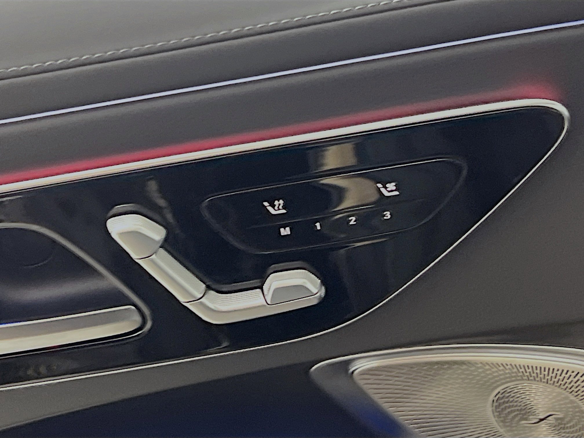 Used 2025 Mercedes-Benz CLE 300 CLE 300 image 16