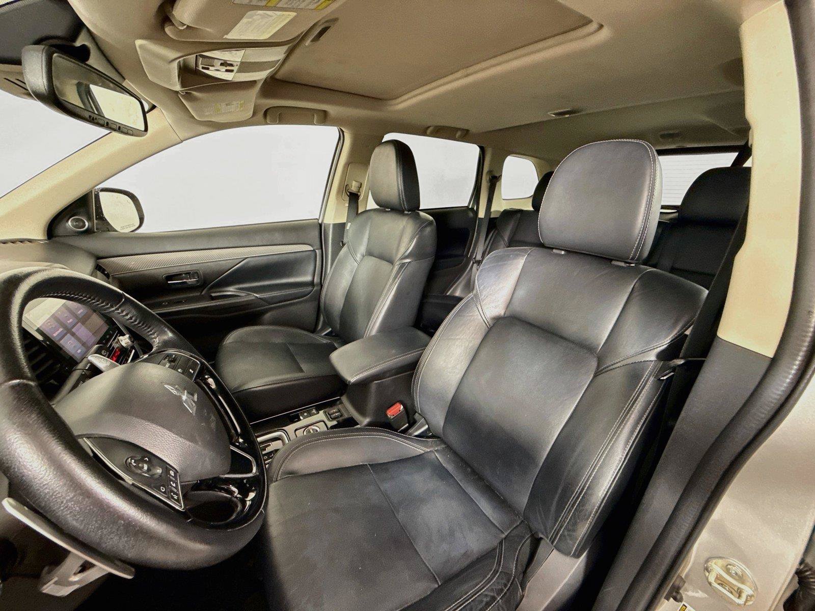 Used 2020 Mitsubishi Outlander GT AWD/4WD image 9