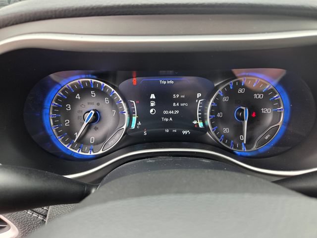 New 2027 Chrysler Pacifica Select FWD image 29