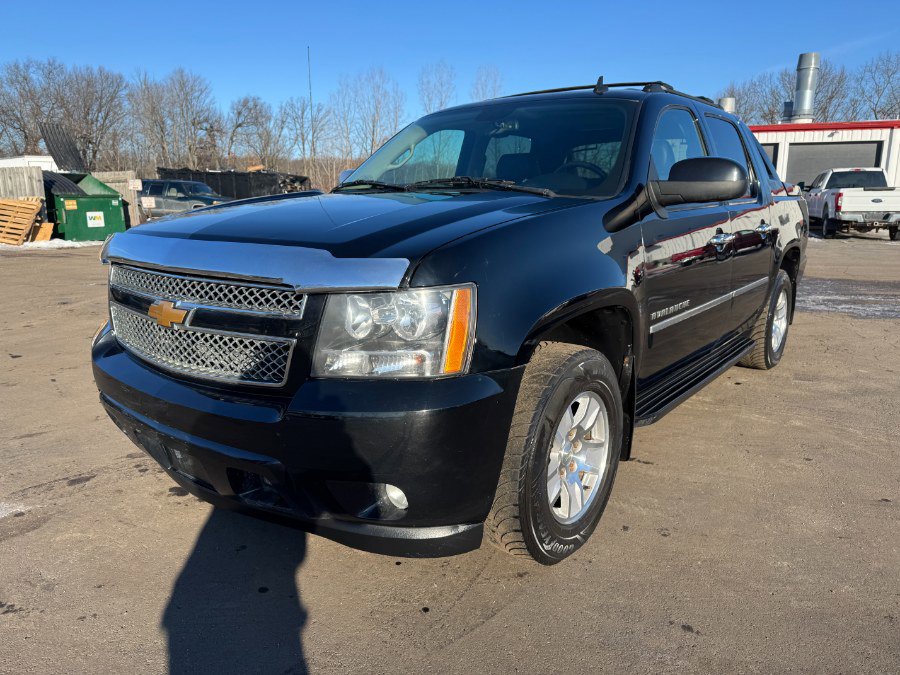 Used 2012 Chevrolet Avalanche LTZ image 1