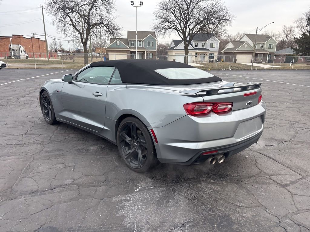 Used 2023 Chevrolet Camaro LT image 8