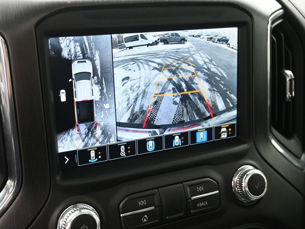 Used 2023 GMC Sierra 3500 AT4 w/ AT4 Premium Plus Package image 38