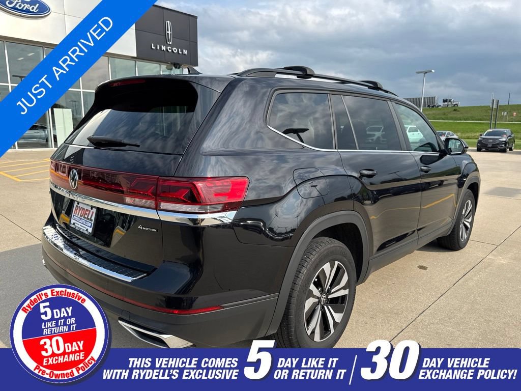 Used 2024 Volkswagen Atlas SE AWD/4WD image 29