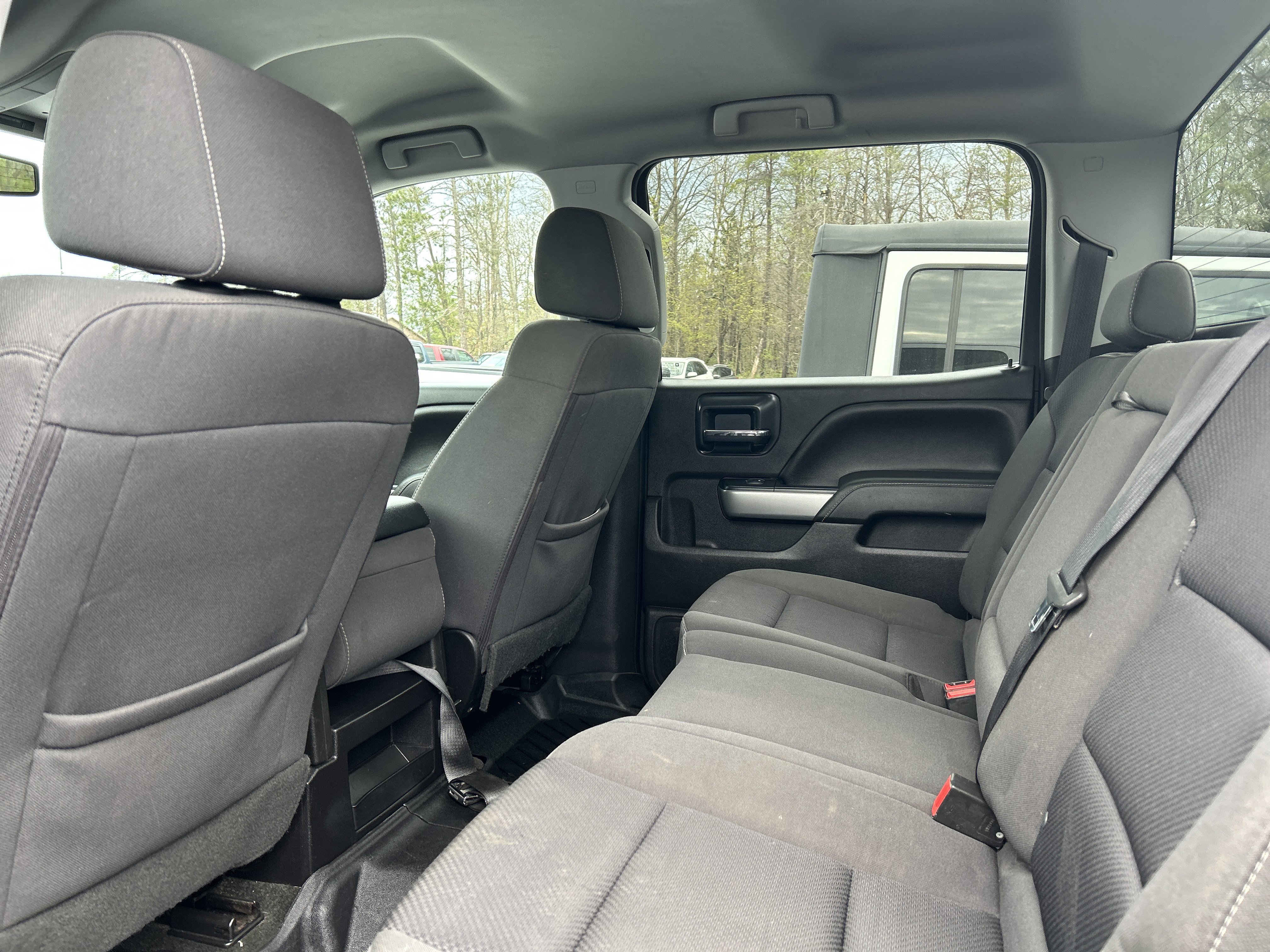 Used 2018 Chevrolet Silverado 1500 LT w/ All Star Edition AWD/4WD image 9