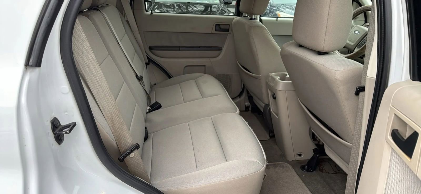 Used 2010 Ford Escape 2WD Hybrid image 16