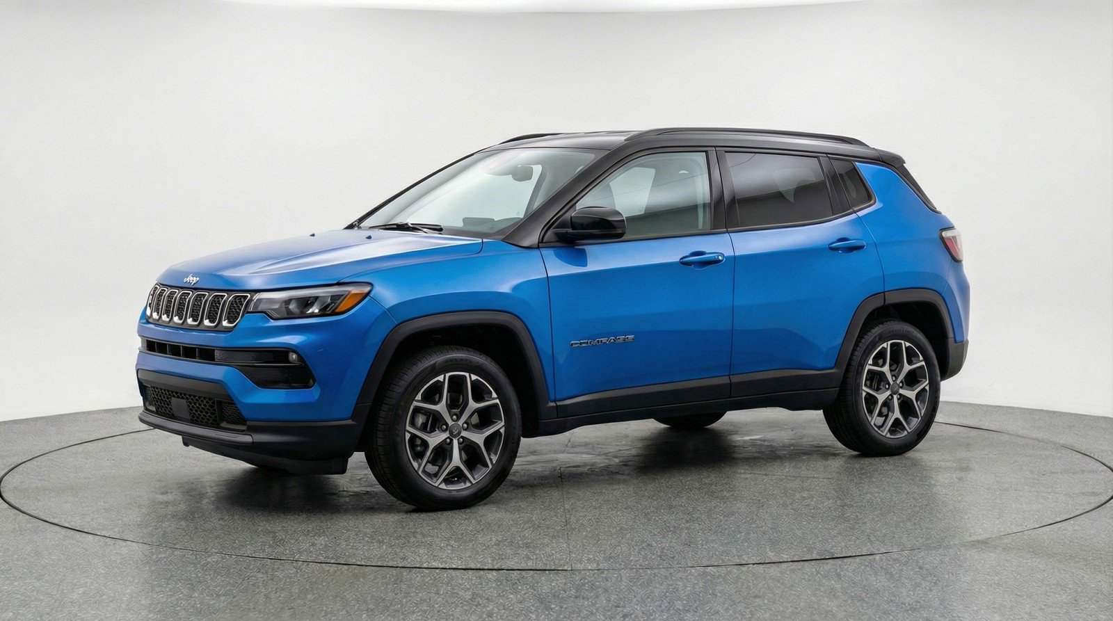 Used 2025 Jeep Compass Limited AWD/4WD image 3