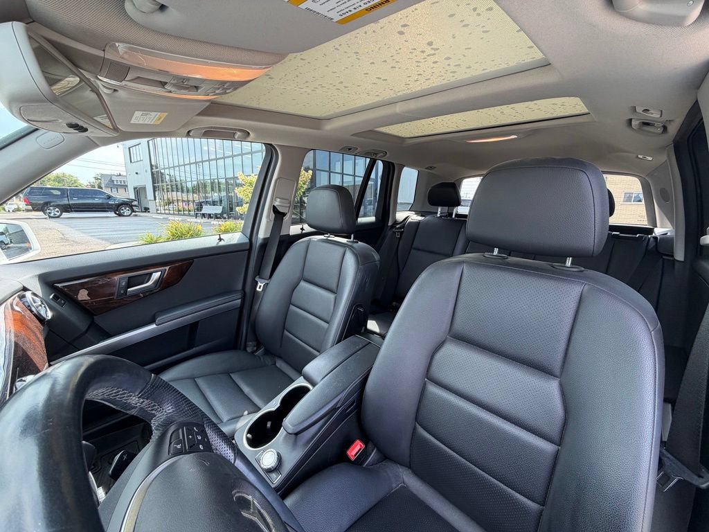 Used 2015 Mercedes-Benz GLK 350 4MATIC image 8