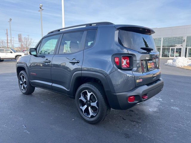 Used 2022 Jeep Renegade Trailhawk image 5