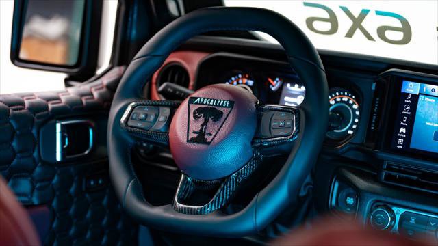 Used 2025 Jeep Gladiator Sport AWD/4WD image 22