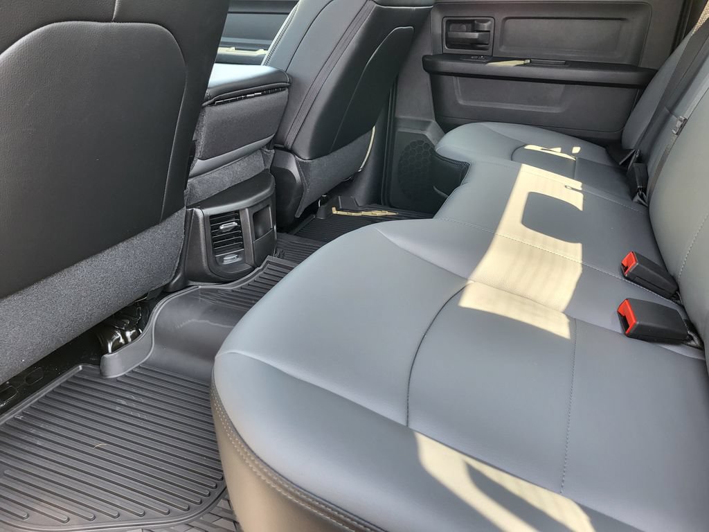New 2026 RAM 2500 Tradesman w/ Bed Convenience Group AWD/4WD image 30