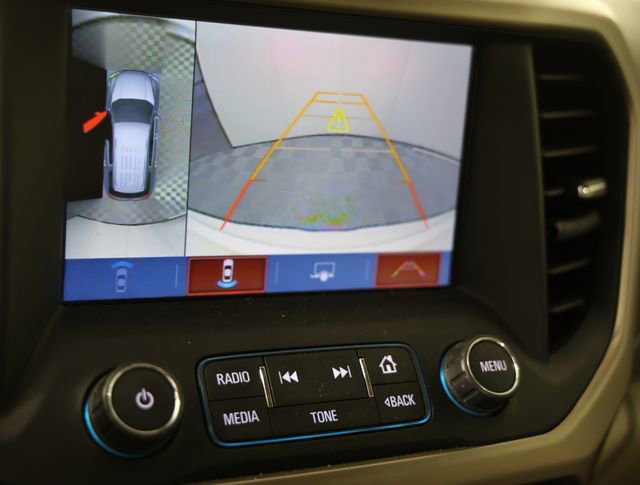 Used 2018 GMC Acadia Denali w/ Technology Package image 10