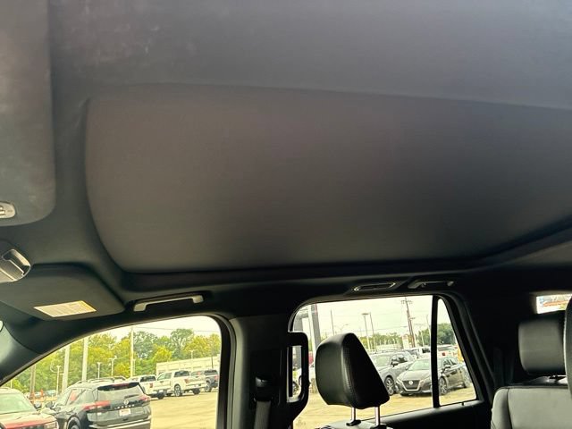 Used 2021 Ford Expedition XLT RWD image 16