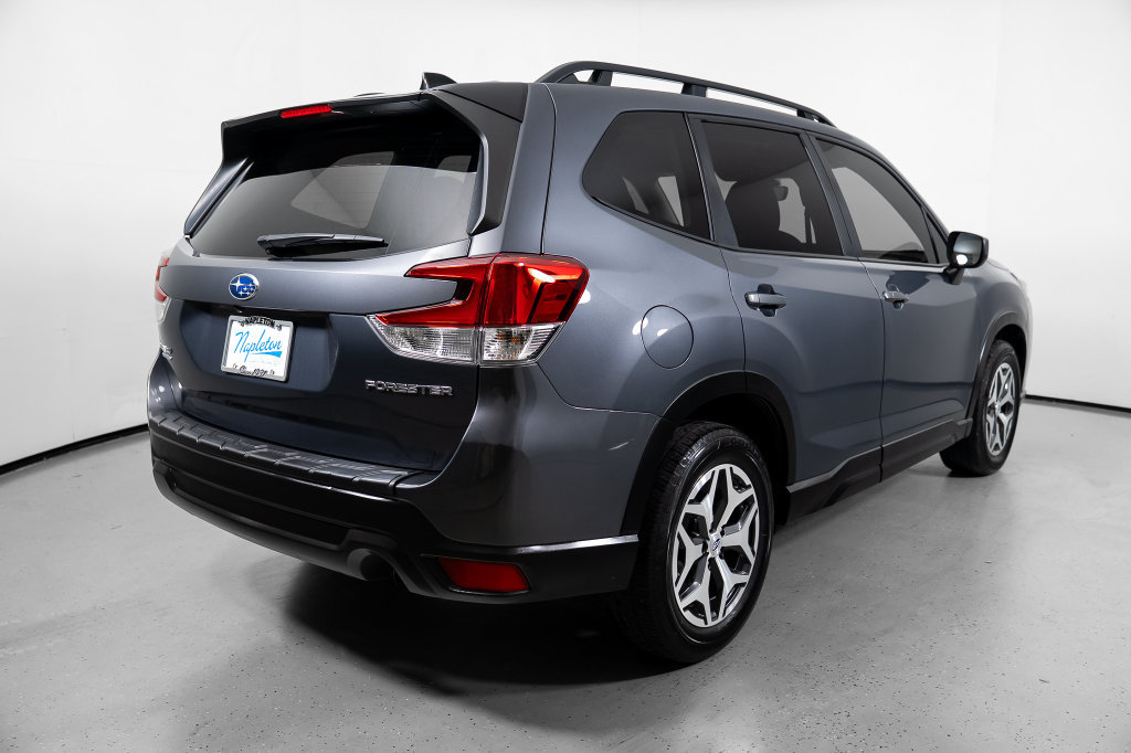 Used 2024 Subaru Forester Premium AWD/4WD image 8