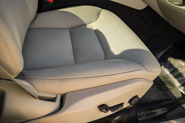 Used 2021 Volvo XC60 T5 Momentum w/ Advanced Package image 34
