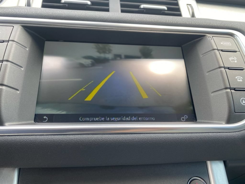Used 2017 Land Rover Range Rover Evoque SE AWD/4WD image 15