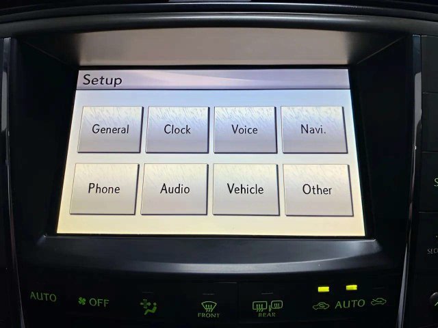 Used 2011 Lexus IS 350C w/ Luxury Pkg RWD image 46