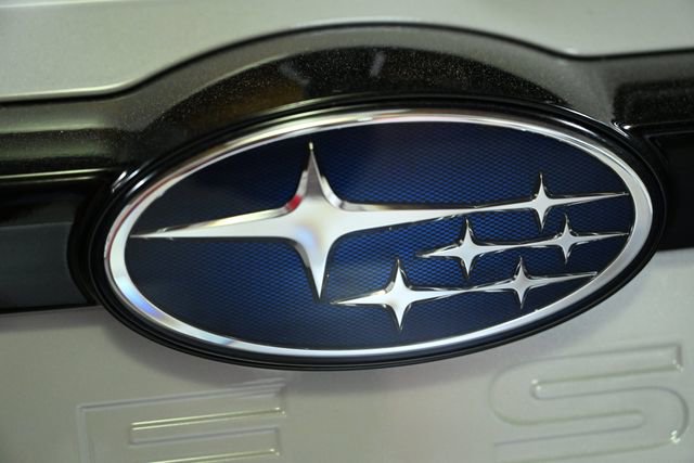 Certified 2025 Subaru Forester Limited w/ Popular Package AWD/4WD image 11