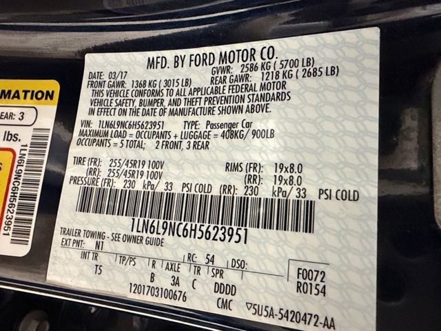 Used 2017 Lincoln Continental Reserve w/ Luxury Package AWD/4WD image 31
