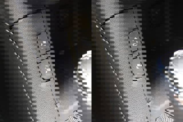 Used 2019 GMC Acadia SLT image 29