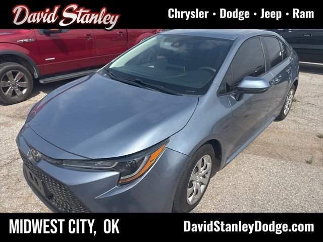 Used 2021 Toyota Corolla LE image 1