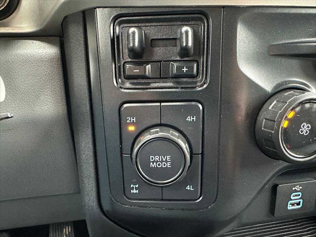 Used 2023 Ford F350 XLT w/ FX4 Off-Road Package image 29