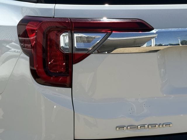 Used 2021 GMC Acadia SLE AWD/4WD image 6