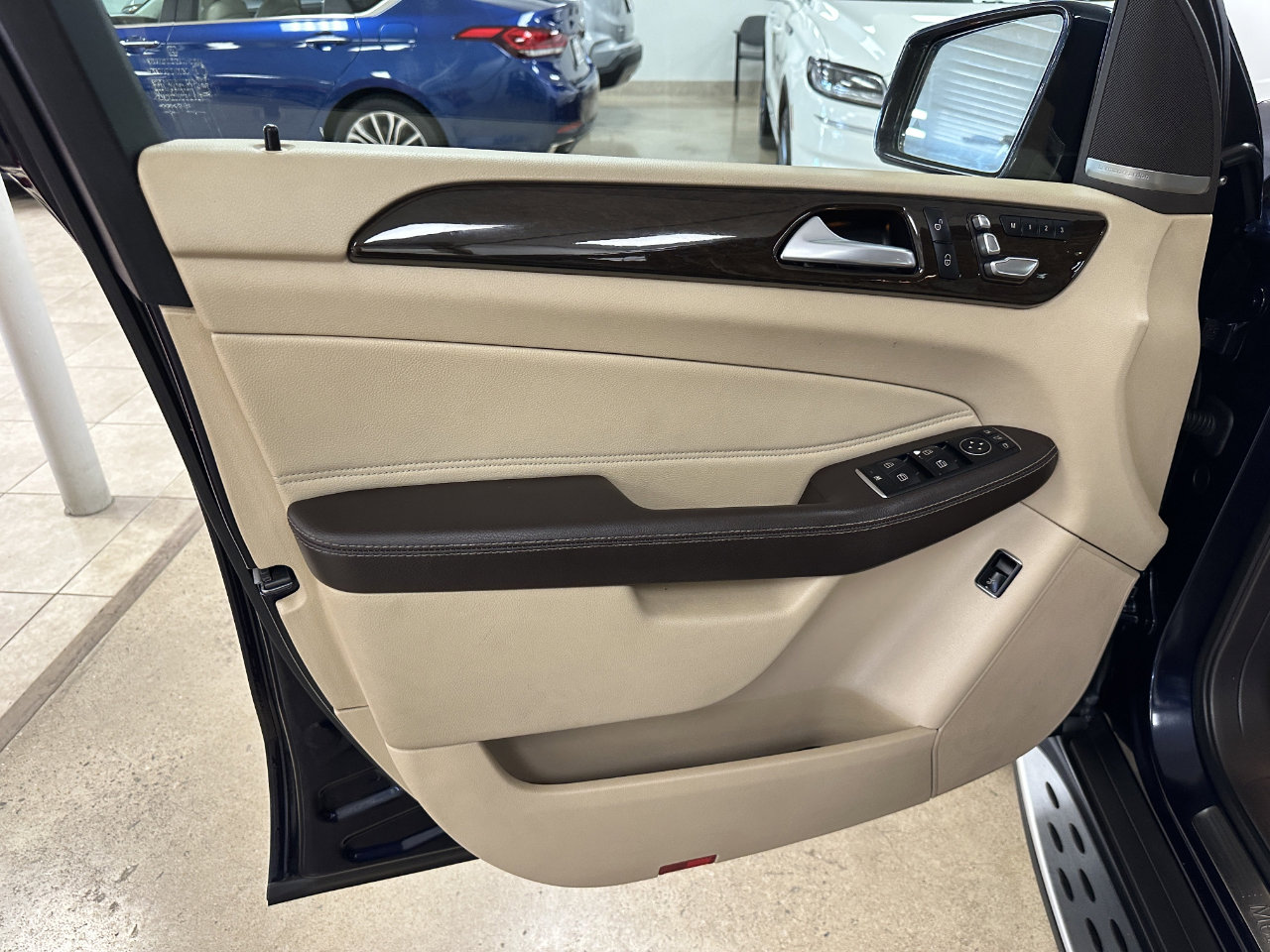 Used 2018 Mercedes-Benz GLE 350 image 49