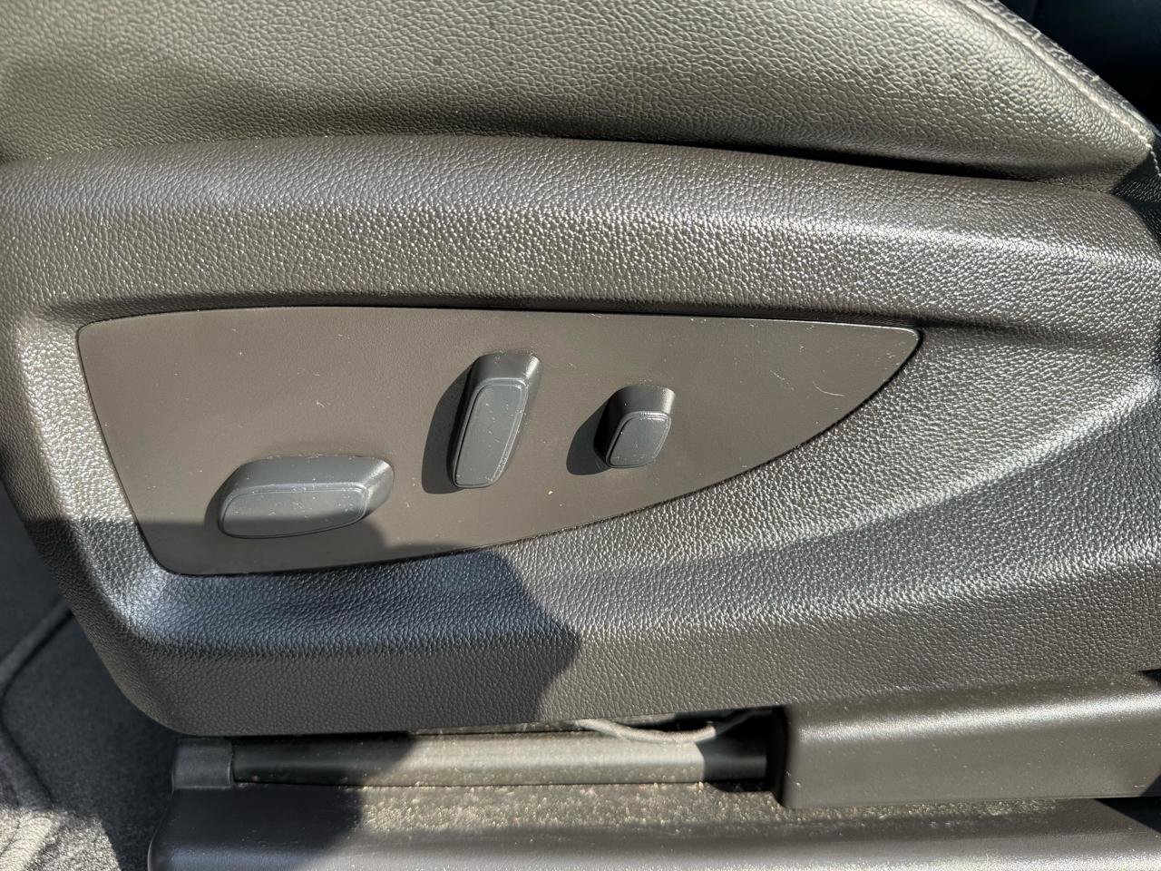 Used 2018 GMC Sierra 1500 SLT w/ Texas SLT Premium Package image 14