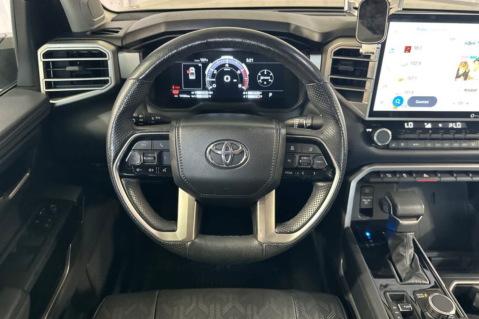 Used 2024 Toyota Tundra Limited AWD/4WD image 16