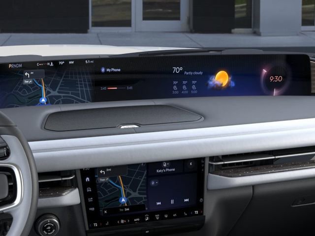 New 2026 Lincoln Navigator L Black Label AWD/4WD image 14