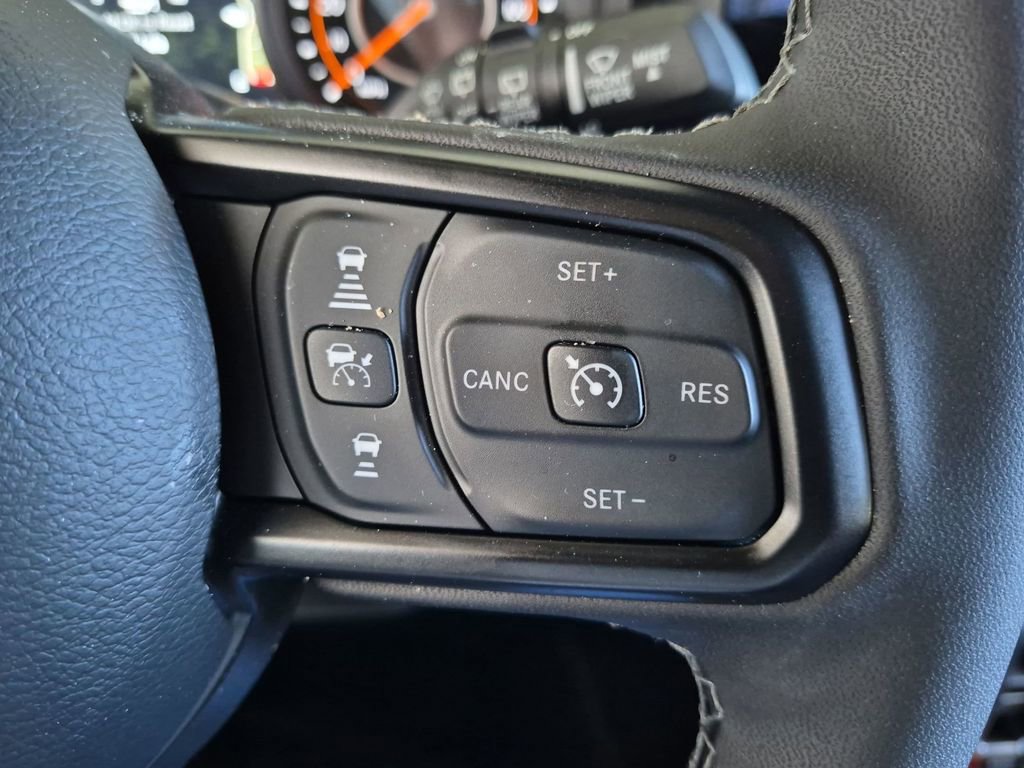 Used 2026 Jeep Wrangler Unlimited Rubicon AWD/4WD image 26