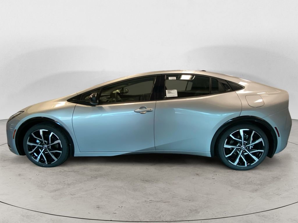 New 2026 Toyota Prius Plug-In Hybrid image 2