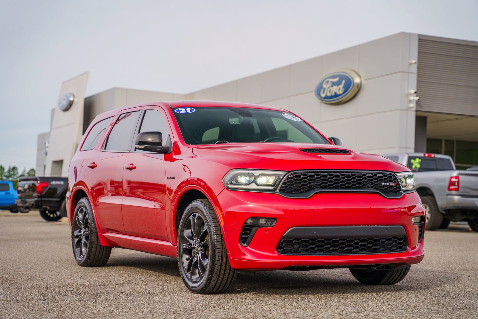 Used 2021 Dodge Durango R/T w/ Blacktop Package image 1