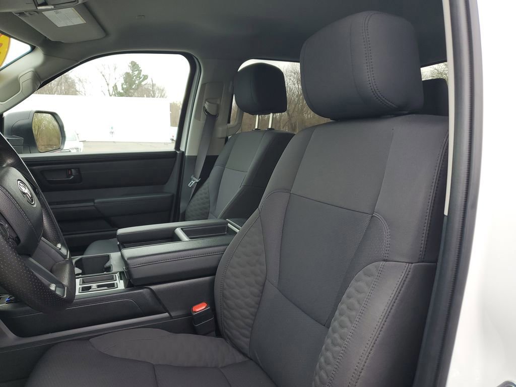Used 2024 Toyota Tundra SR AWD/4WD image 11