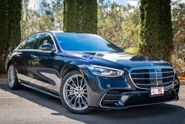 Used 2023 Mercedes-Benz S 500 4MATIC w/ AMG Line image 5