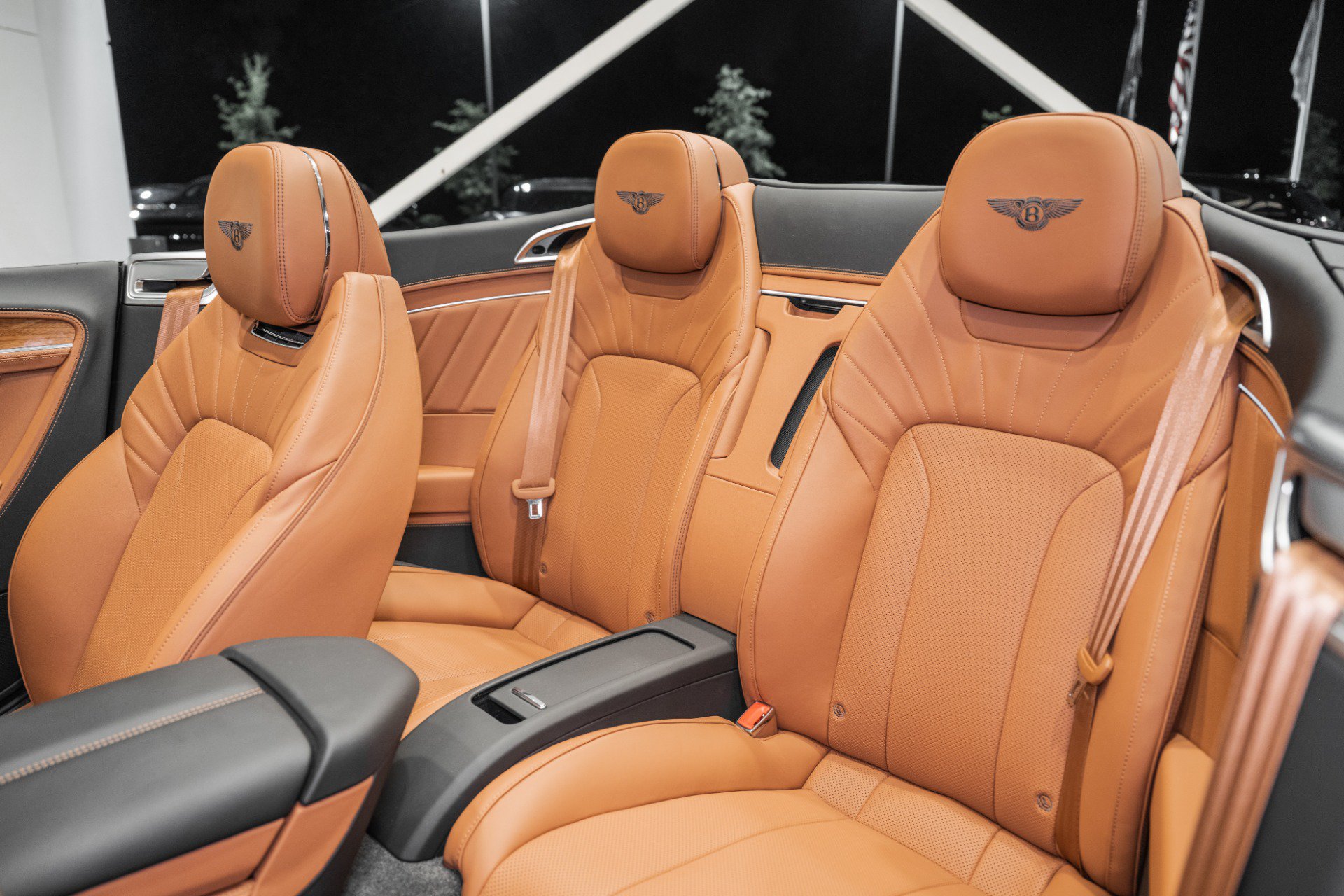 New 2024 Bentley Continental GT V8 AWD/4WD image 22