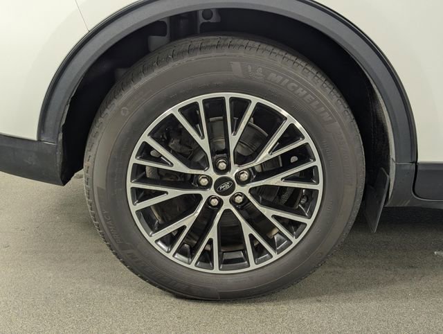 Used 2023 Ford Escape SE image 13