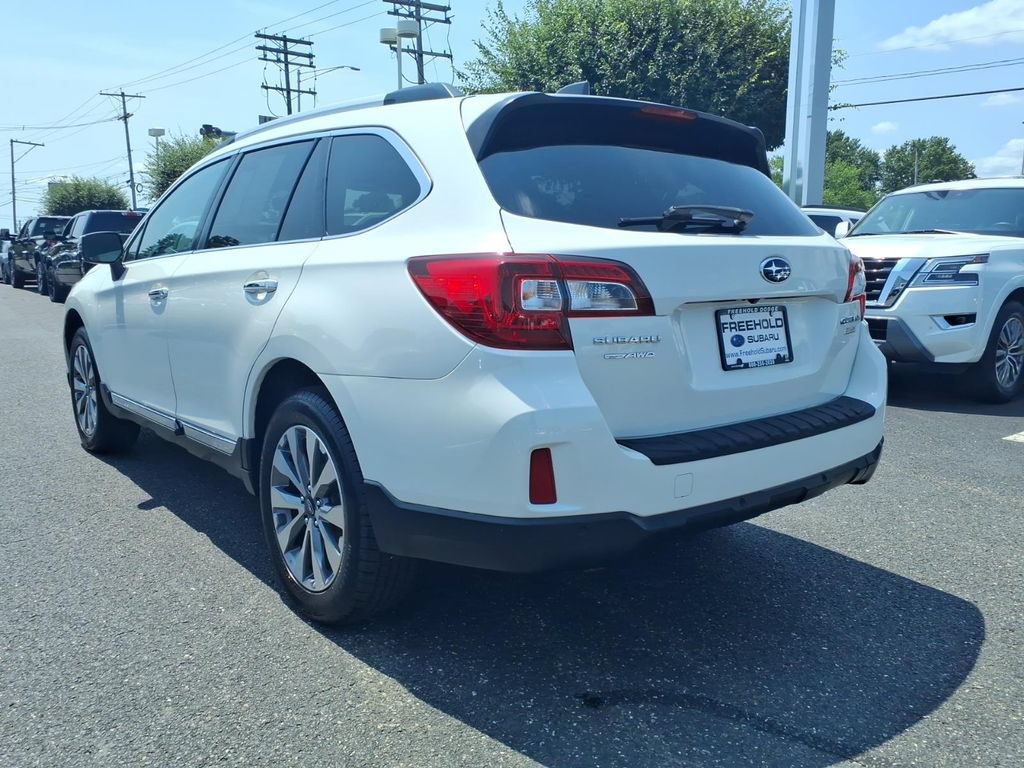 Used 2017 Subaru Outback 2.5i Touring AWD/4WD image 21