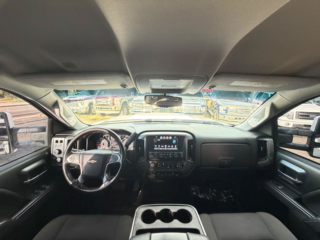 Used 2018 Chevrolet Silverado 2500 LT AWD/4WD image 11