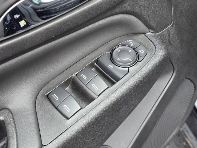 Used 2024 Chevrolet Equinox LT image 11