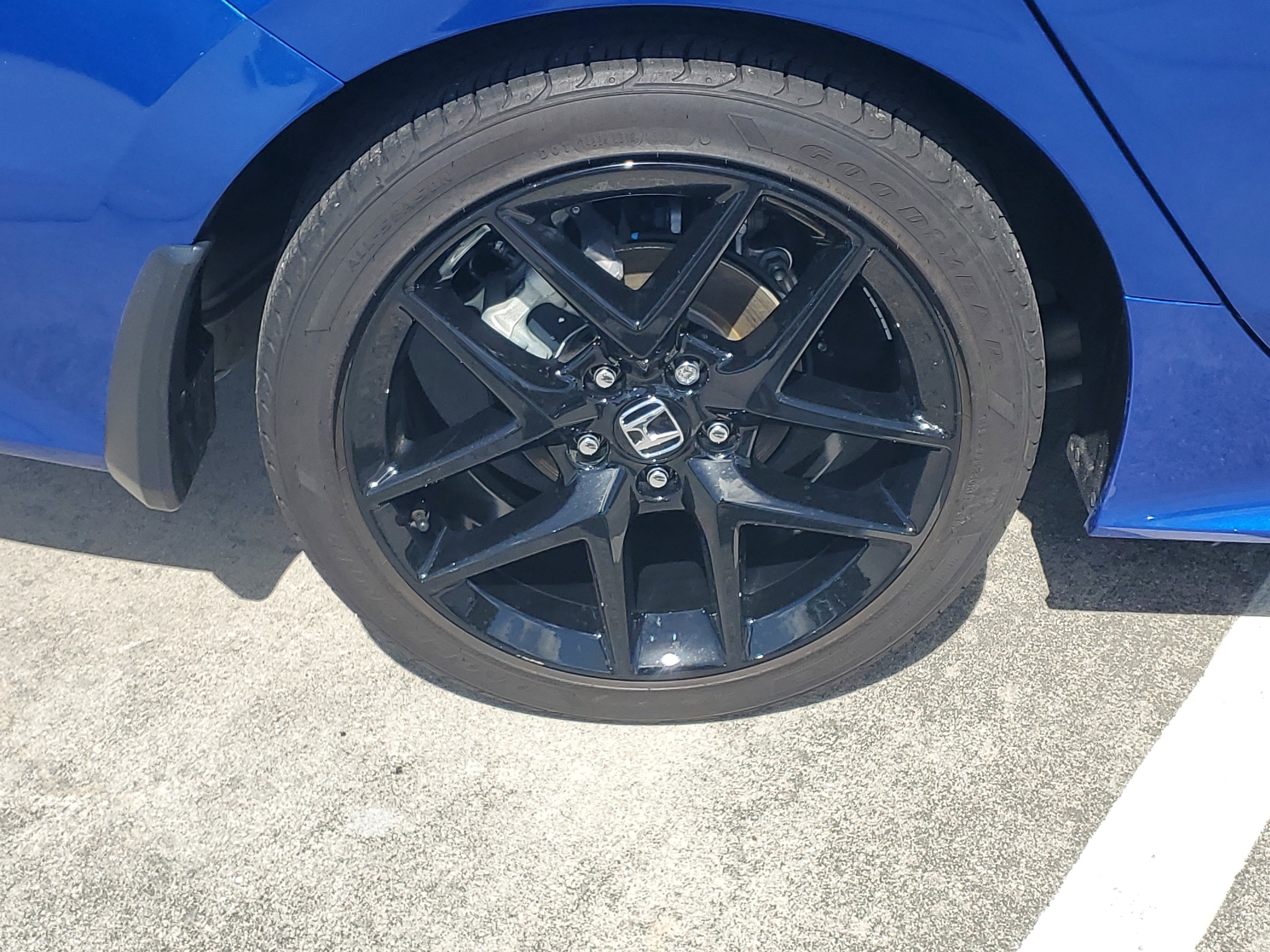 Used 2024 Honda Civic Sport image 9
