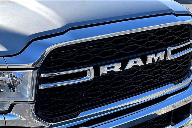 Used 2021 RAM 3500 Tradesman image 34