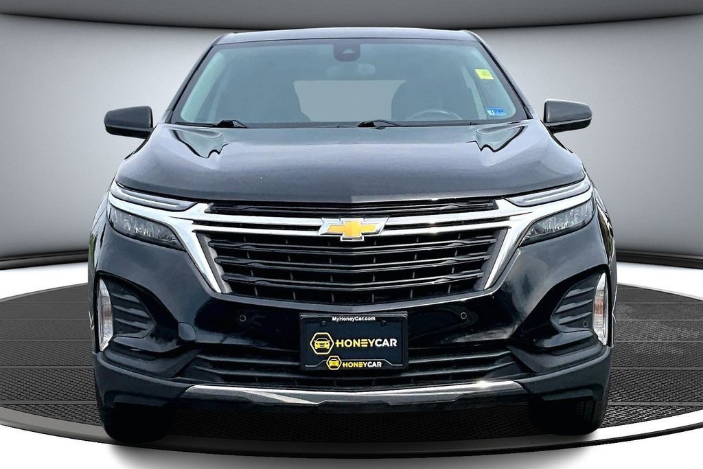 Used 2024 Chevrolet Equinox LT image 2